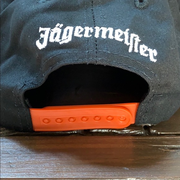 Jagermeister snap back hat NWOT black and orange Jager - Picture 2 of 3